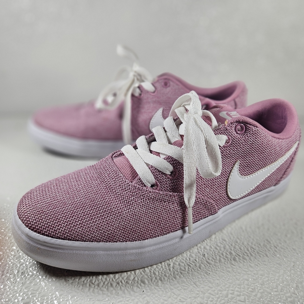 Nike pink size 9 sneakers.